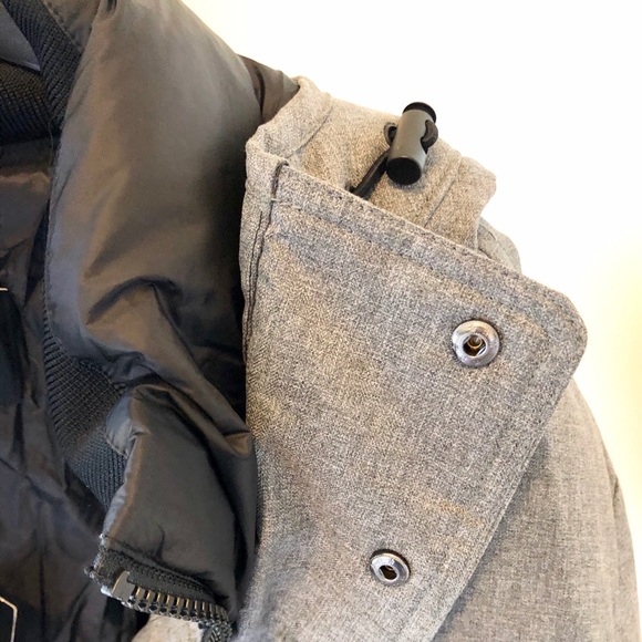 Express hooded-water resistant Tech Parka - Picture 8 of 8